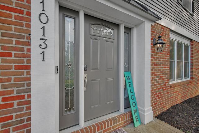 10131 Hounsdale Drive, Pickerington, OH 43147