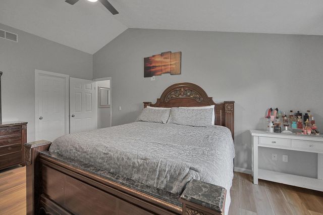 10131 Hounsdale Drive, Pickerington, OH 43147