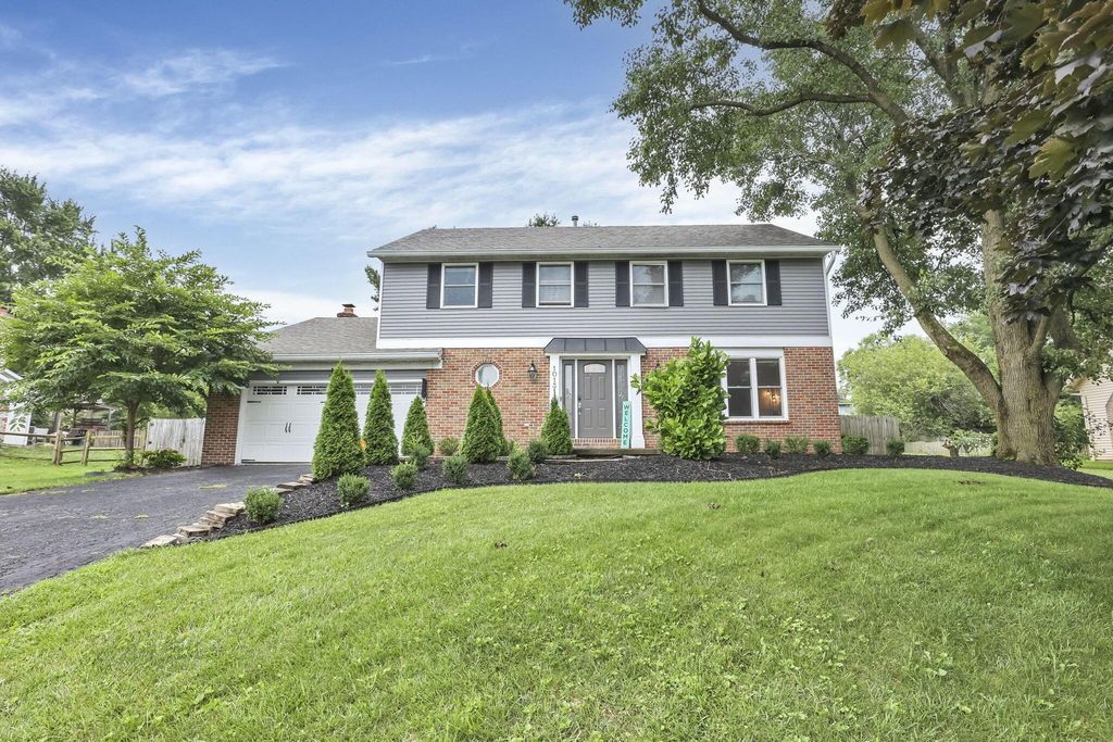 10131 Hounsdale Drive, Pickerington, OH 43147