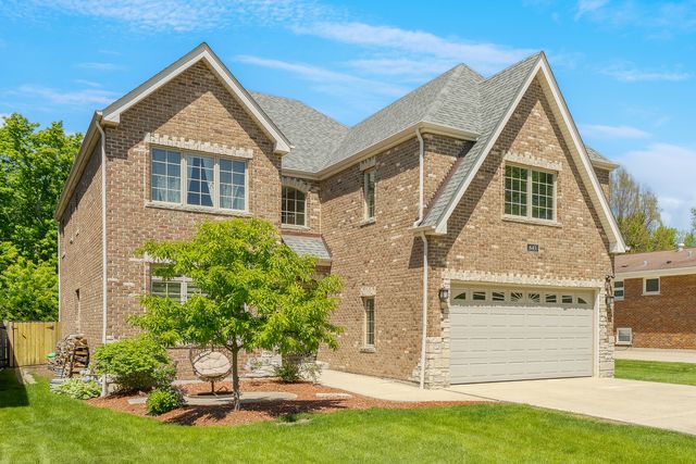 643 W Crockett Avenue, Elmhurst, IL 60126