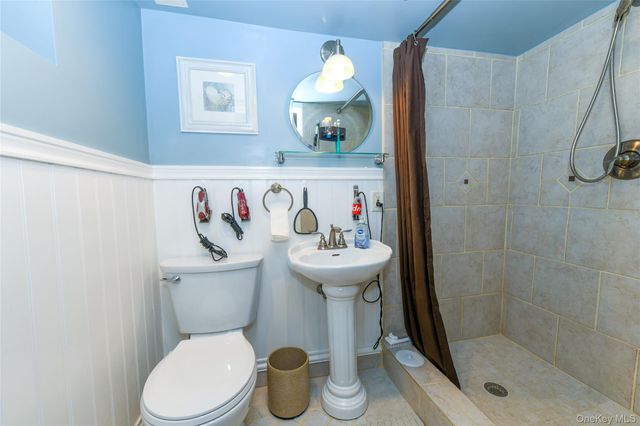 131-07 Van Wyck Expressway, Jamaica, NY 11436