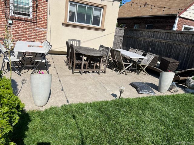 131-07 Van Wyck Expressway, Jamaica, NY 11436