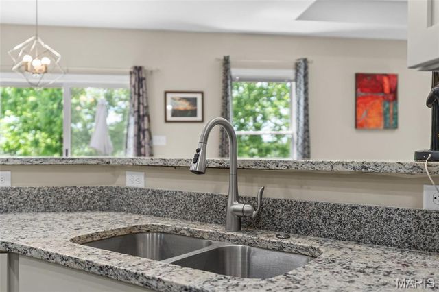 2218 Wind Crest Court, Washington, MO 63090
