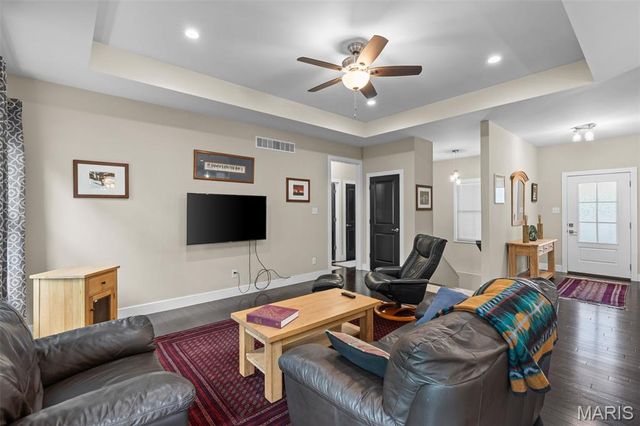 2218 Wind Crest Court, Washington, MO 63090