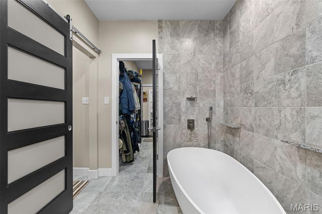 2218 Wind Crest Court, Washington, MO 63090