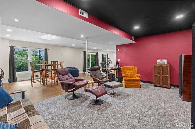 2218 Wind Crest Court, Washington, MO 63090
