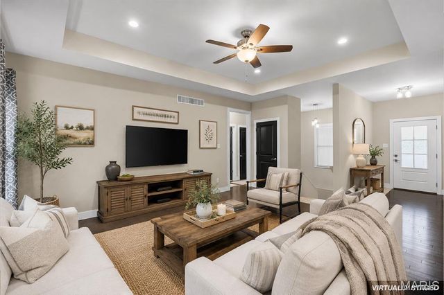 2218 Wind Crest Court, Washington, MO 63090