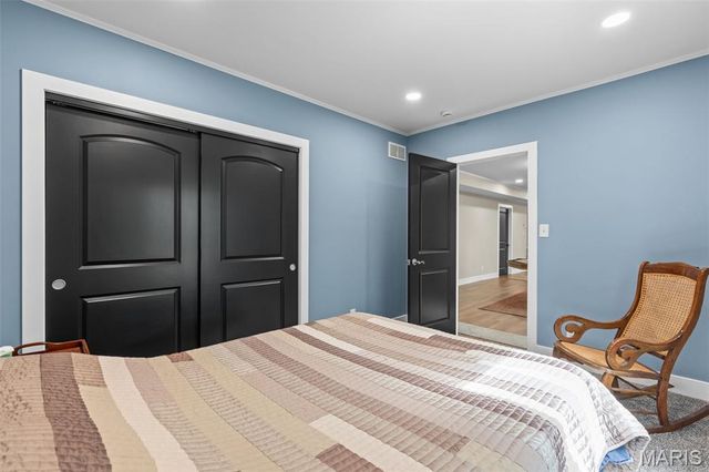 2218 Wind Crest Court, Washington, MO 63090