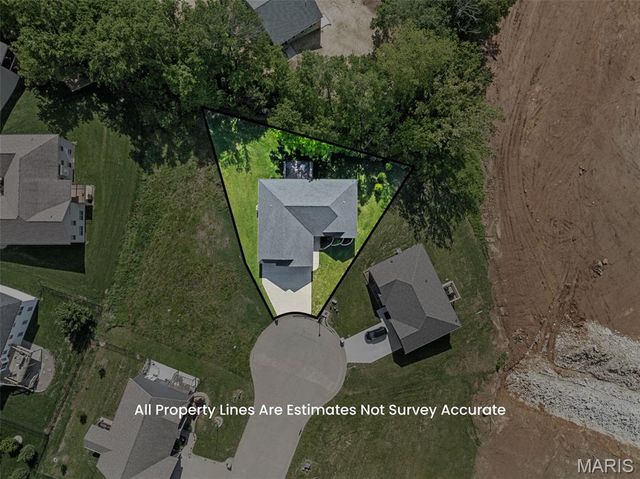 2218 Wind Crest Court, Washington, MO 63090