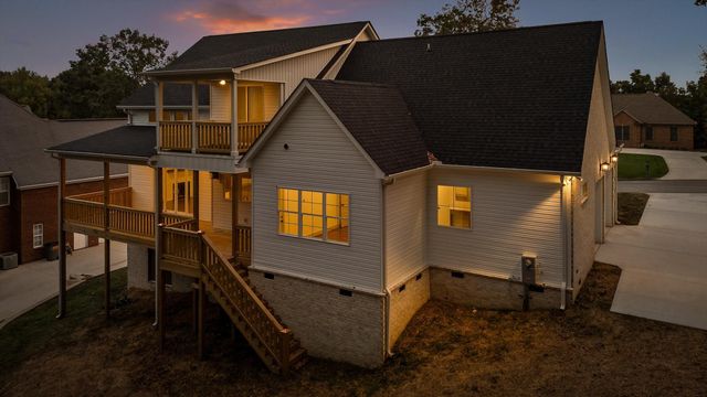 2033 Angler Drive, Soddy Daisy, TN 37379