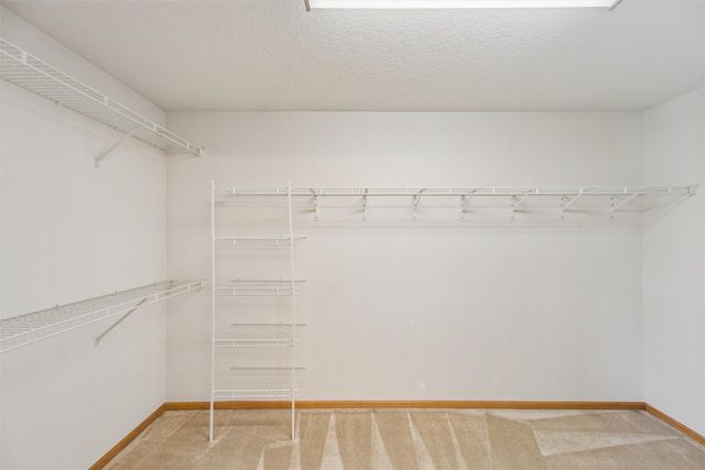 5416 NW 92nd Street, Johnston, IA 50131