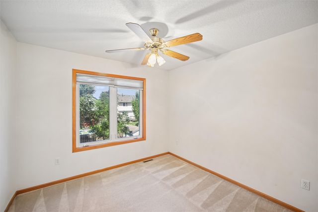 5416 NW 92nd Street, Johnston, IA 50131