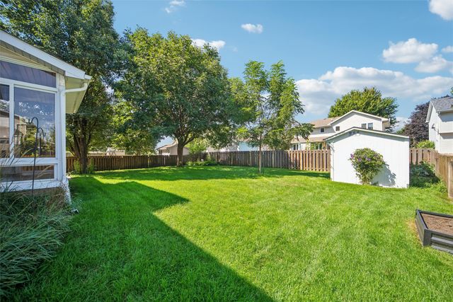 5416 NW 92nd Street, Johnston, IA 50131