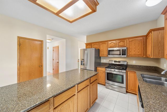 5416 NW 92nd Street, Johnston, IA 50131