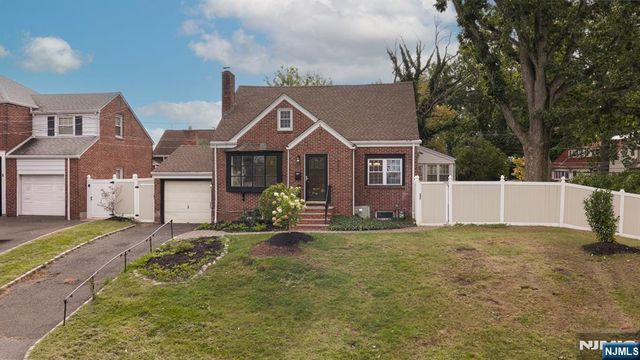 303 Huntington Road, Union, NJ 07083
