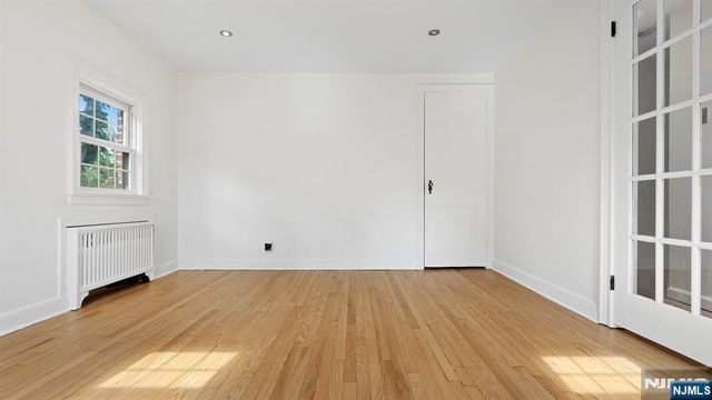 303 Huntington Road, Union, NJ 07083