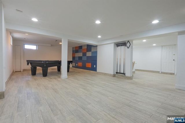 303 Huntington Road, Union, NJ 07083
