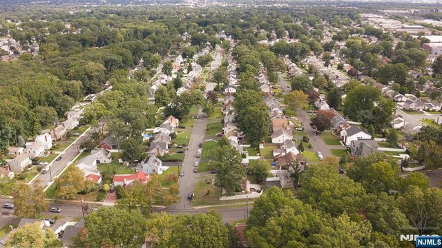 303 Huntington Road, Union, NJ 07083