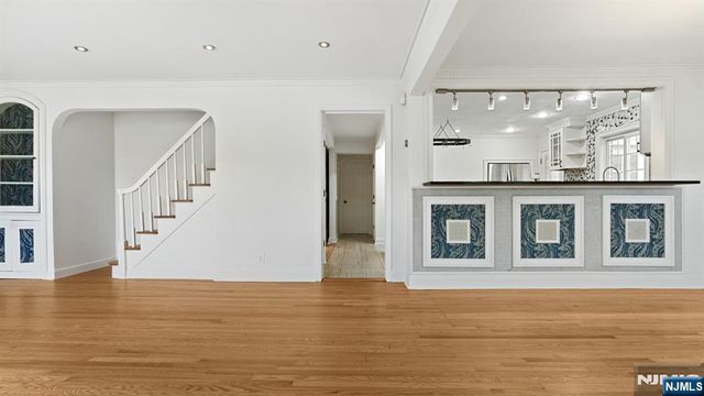 303 Huntington Road, Union, NJ 07083