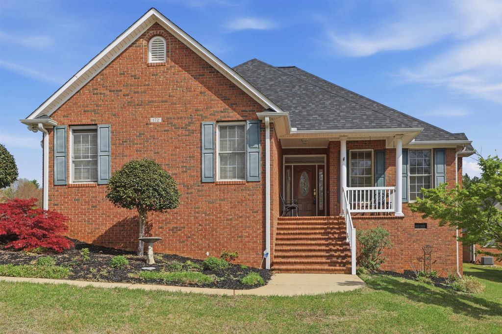 172 Roberts Meadow Loop, Spartanburg, SC 29307