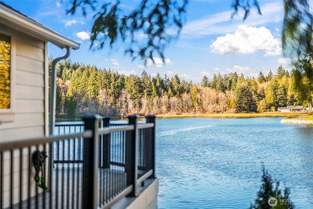 5915 Lagoon Lane NW, Gig Harbor, WA 98335