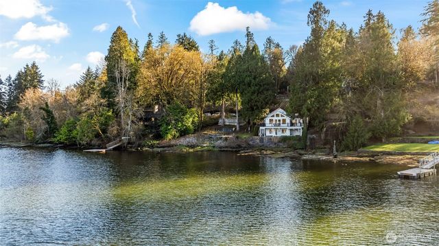 5915 Lagoon Lane NW, Gig Harbor, WA 98335