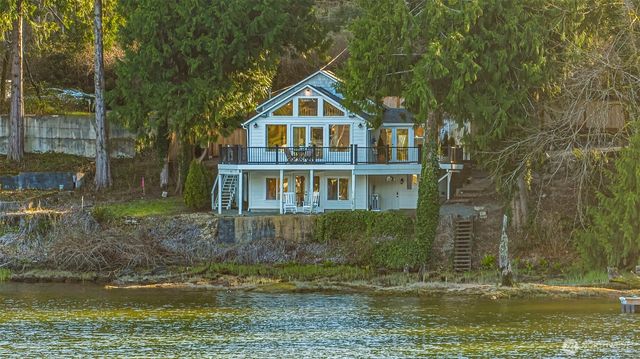 5915 Lagoon Lane NW, Gig Harbor, WA 98335