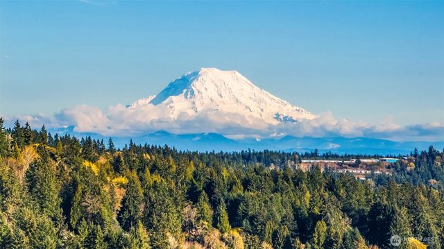 5915 Lagoon Lane NW, Gig Harbor, WA 98335