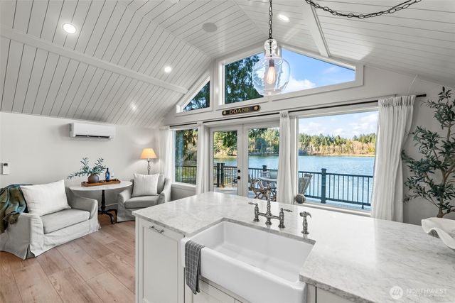 5915 Lagoon Lane NW, Gig Harbor, WA 98335