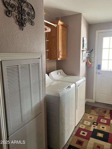 2313 N Floyd Drive, Mesa, AZ 85215