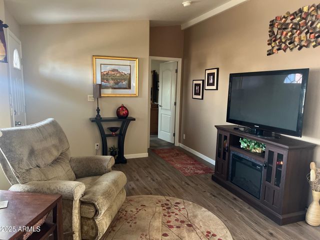 2313 N Floyd Drive, Mesa, AZ 85215