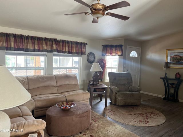 2313 N Floyd Drive, Mesa, AZ 85215