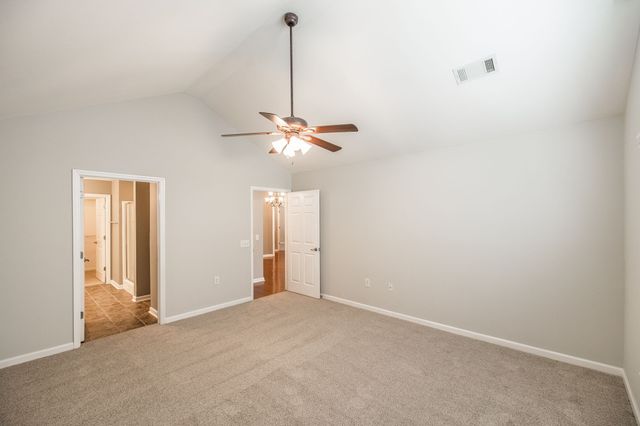 825 Browns Ln Unit 201, Gallatin, TN 37066