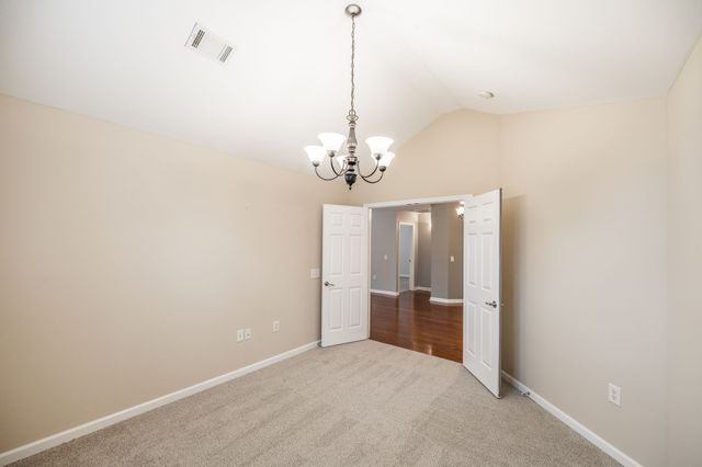 825 Browns Ln Unit 201, Gallatin, TN 37066