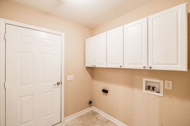 825 Browns Ln Unit 201, Gallatin, TN 37066