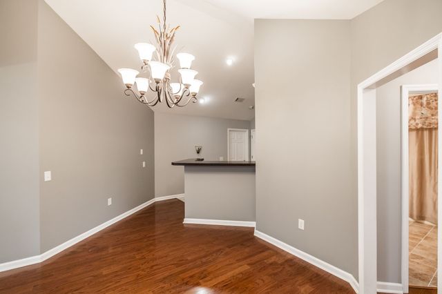 825 Browns Ln Unit 201, Gallatin, TN 37066