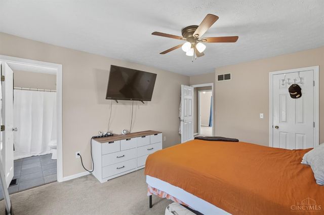 3915 Pebble Creek Lane, Batavia Twp, OH 45102