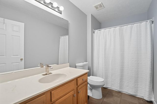 3915 Pebble Creek Lane, Batavia Twp, OH 45102