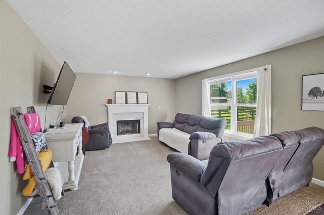 3915 Pebble Creek Lane, Batavia Twp, OH 45102