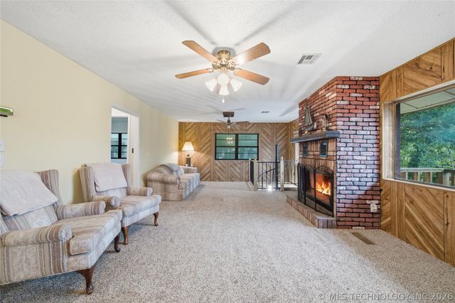 567 NE 471 Lane, Salina, OK 74365