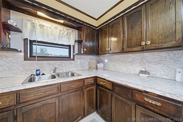567 NE 471 Lane, Salina, OK 74365