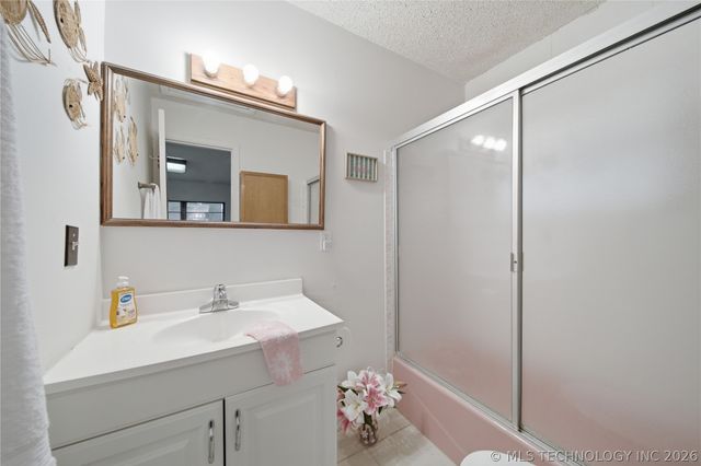 567 NE 471 Lane, Salina, OK 74365