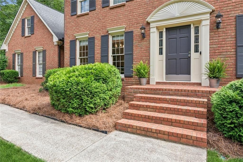 6165 Pin Oak Lane, Alpharetta, GA 30005