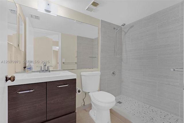 15545 N Miami Lakeway N 106, Miami Lakes, FL 33014