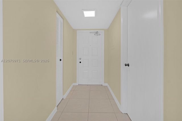 15545 N Miami Lakeway N 106, Miami Lakes, FL 33014