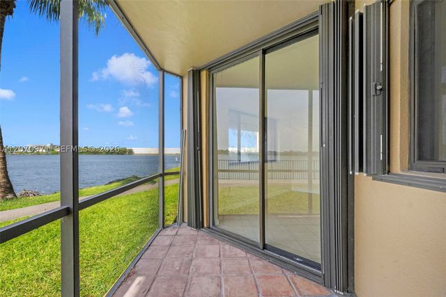 15545 N Miami Lakeway N 106, Miami Lakes, FL 33014