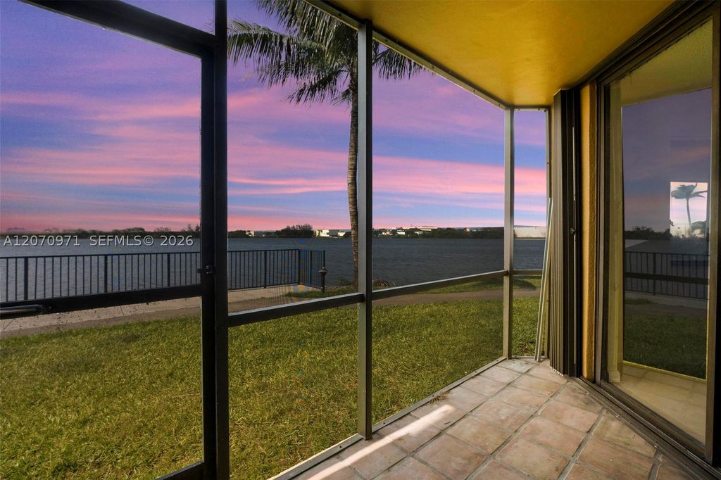 15545 N Miami Lakeway N 106, Miami Lakes, FL 33014