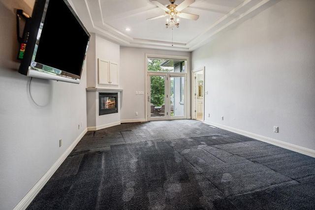 446 Country Club Lane, Onalaska, WI 54650