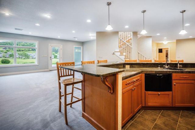 446 Country Club Lane, Onalaska, WI 54650