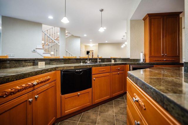 446 Country Club Lane, Onalaska, WI 54650